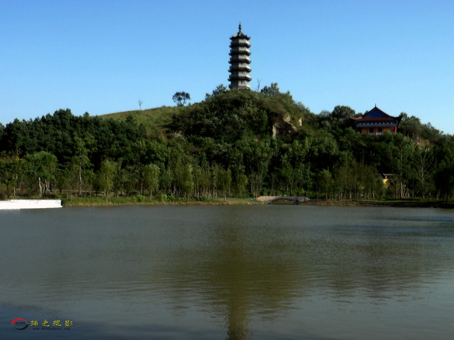 100_1755_副本.jpg