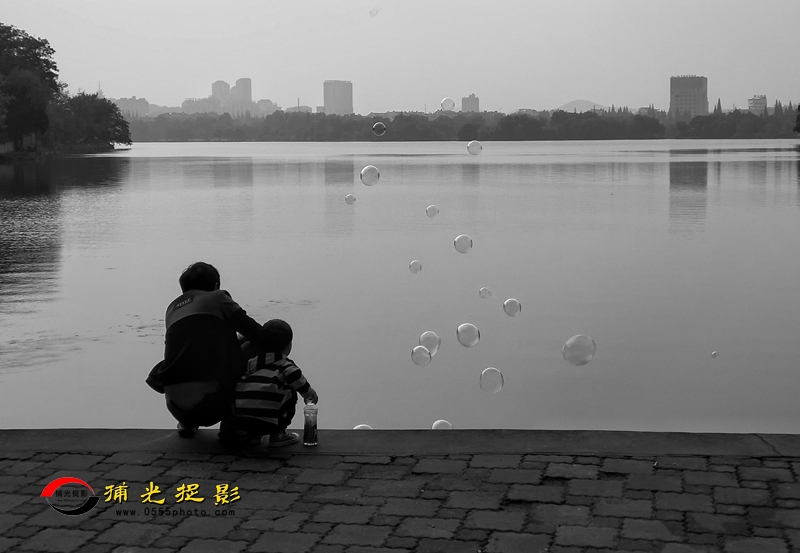 微信图片_20171024120952_副本.jpg