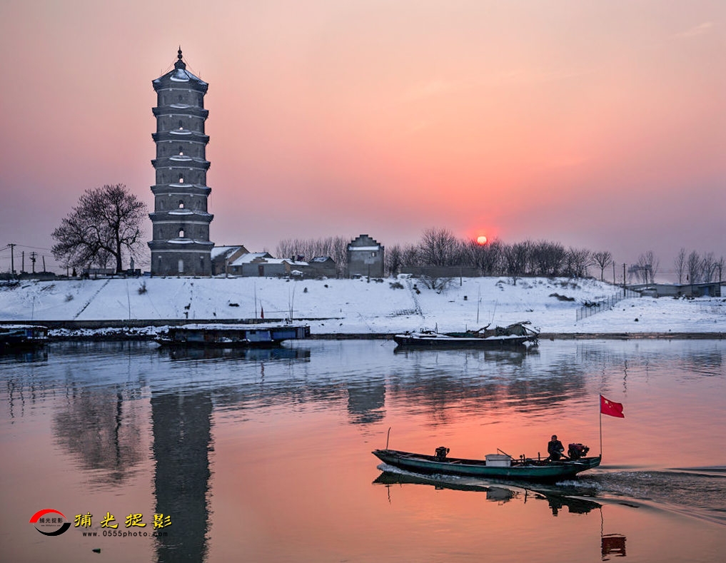 《夕照金柱关塔》周忠富.jpg