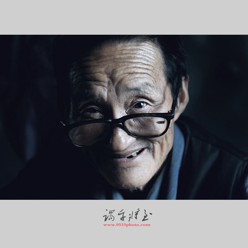 [ˮ]罫