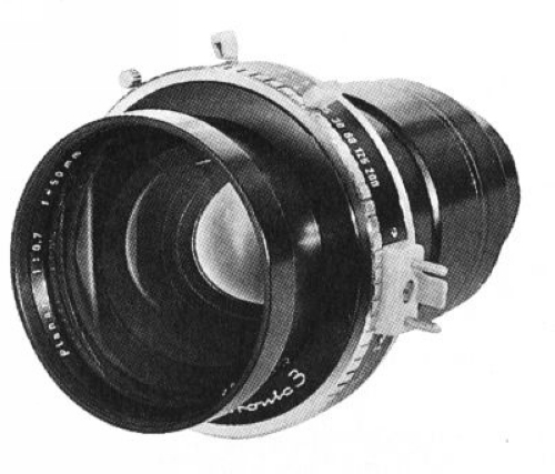 03蔡司在1966年为NASA专门设计的Planar 50F0.7镜头.jpg