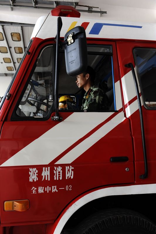 16消防兵jpg.jpg